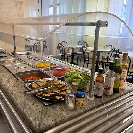 Adria Mare Hotel 3*