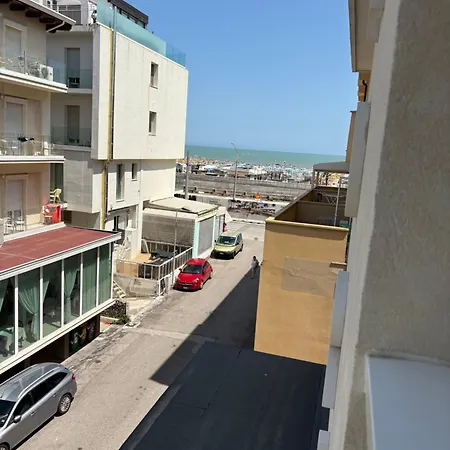 Adria Mare 호텔 3*