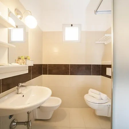 호텔 Adria Mare 리미니