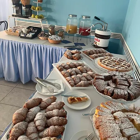 Adria Mare 酒店 3*