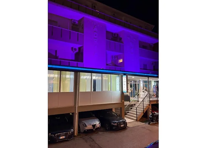 Adria Mare Отель 3*