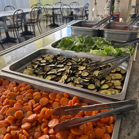 Adria Mare 3* リミニ