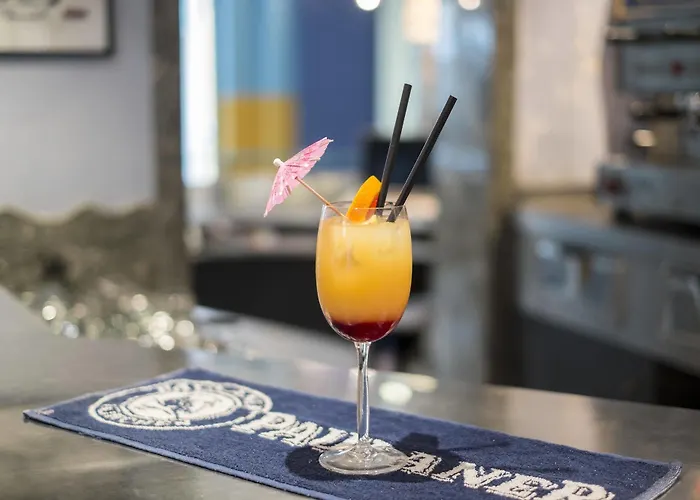 Отель Adria Mare Римини